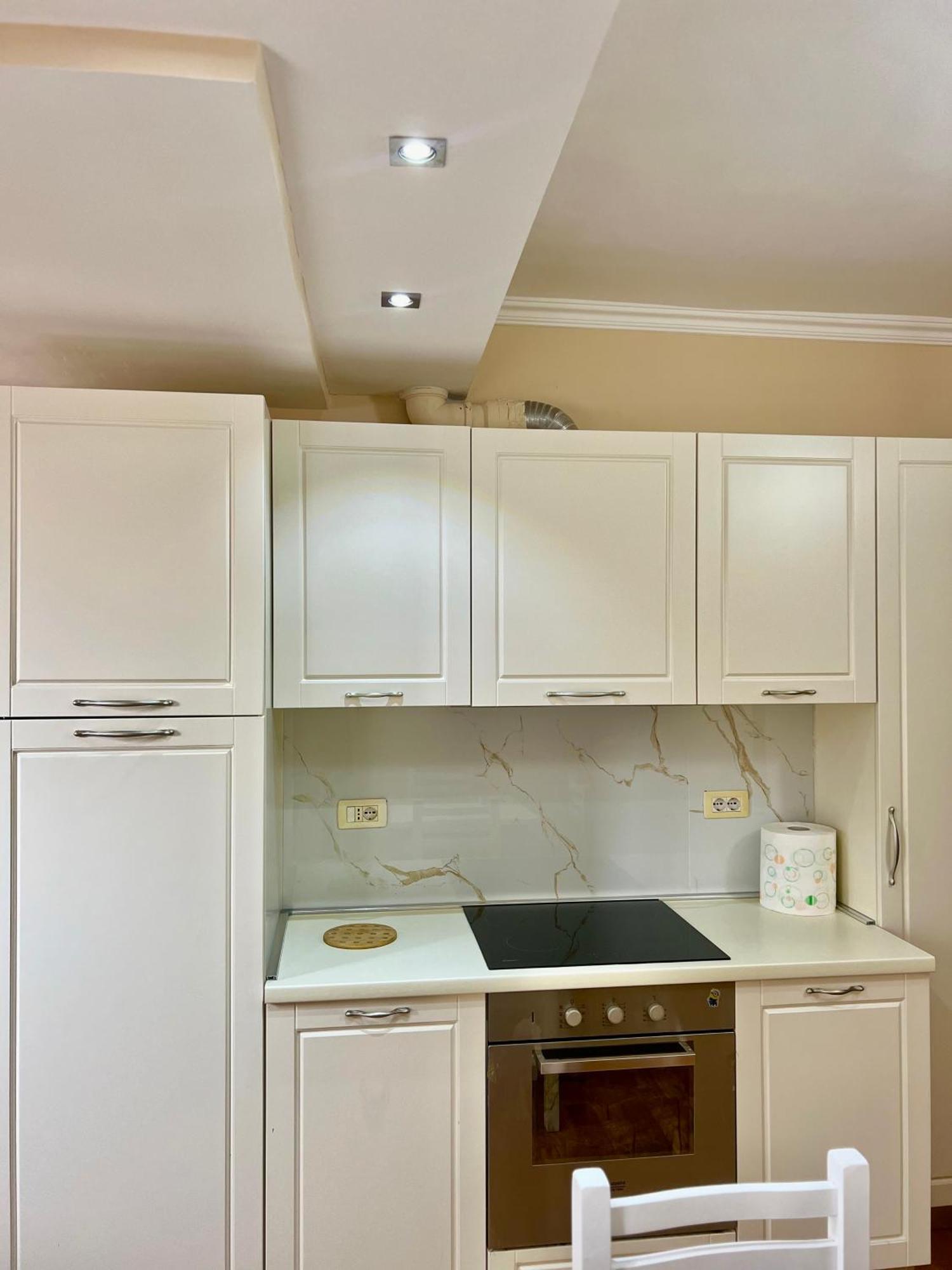 Skanderbeg Square Apartment 02 Тирана Екстер'єр фото
